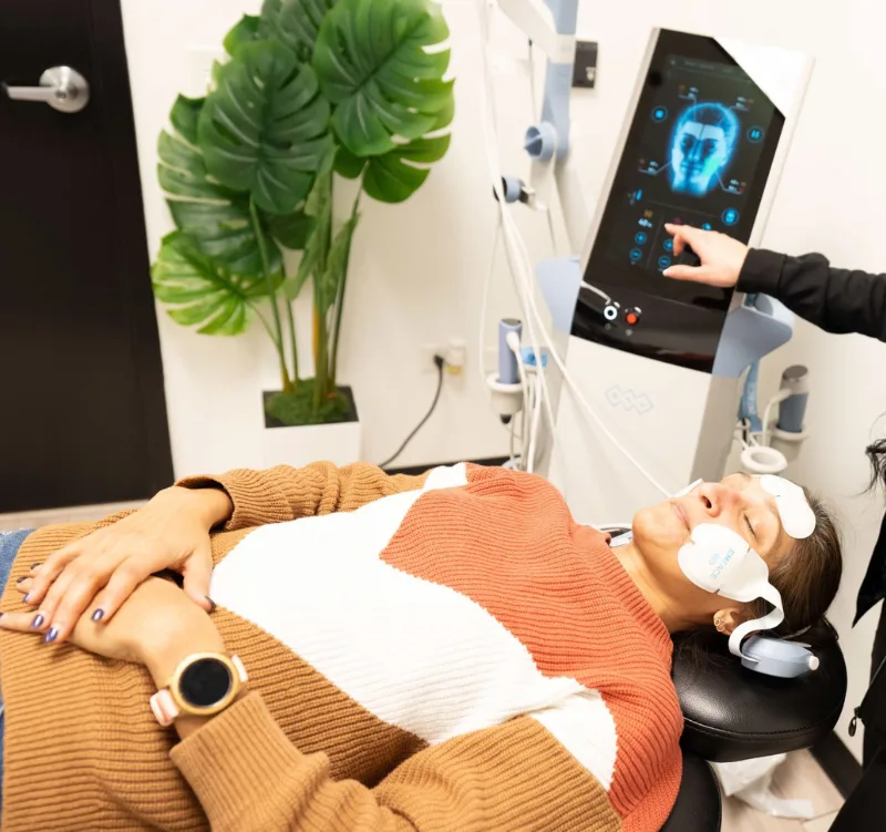 Patient having EMFACE Treatments - In Algonquin IL