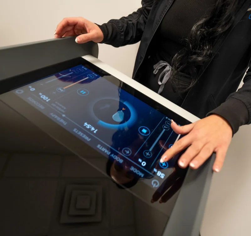 using emsculpt neo machine