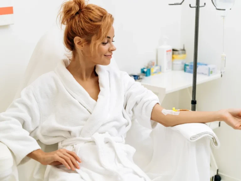 IV Therapy Session at Vigeo Care Center & Aesthetics